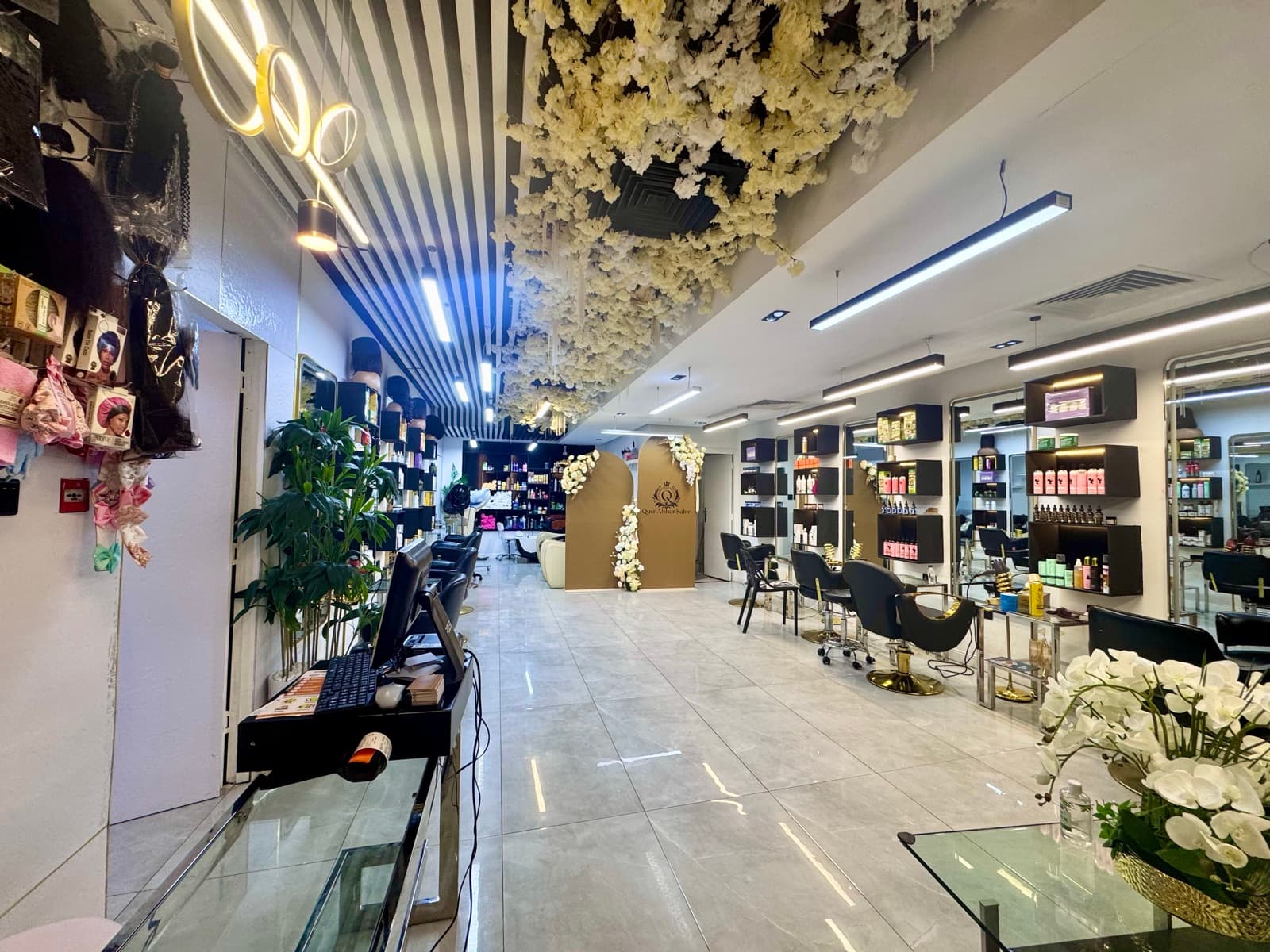 Qasr Alshar home beauty service Dubai
