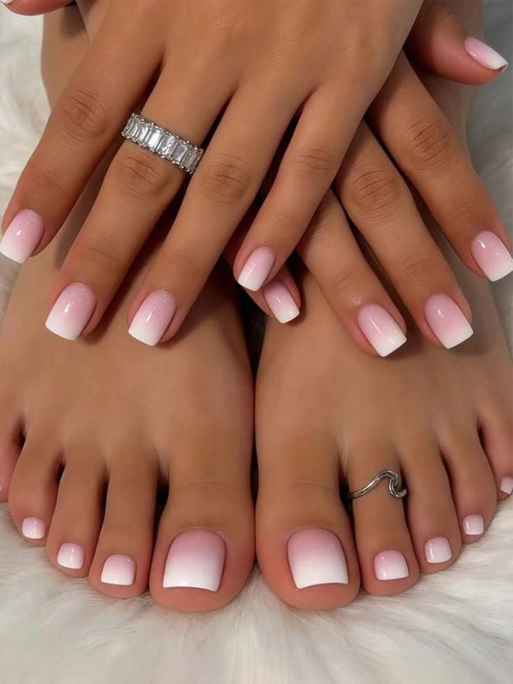 Manicure at Qasr Alshar Salon, Dubai
